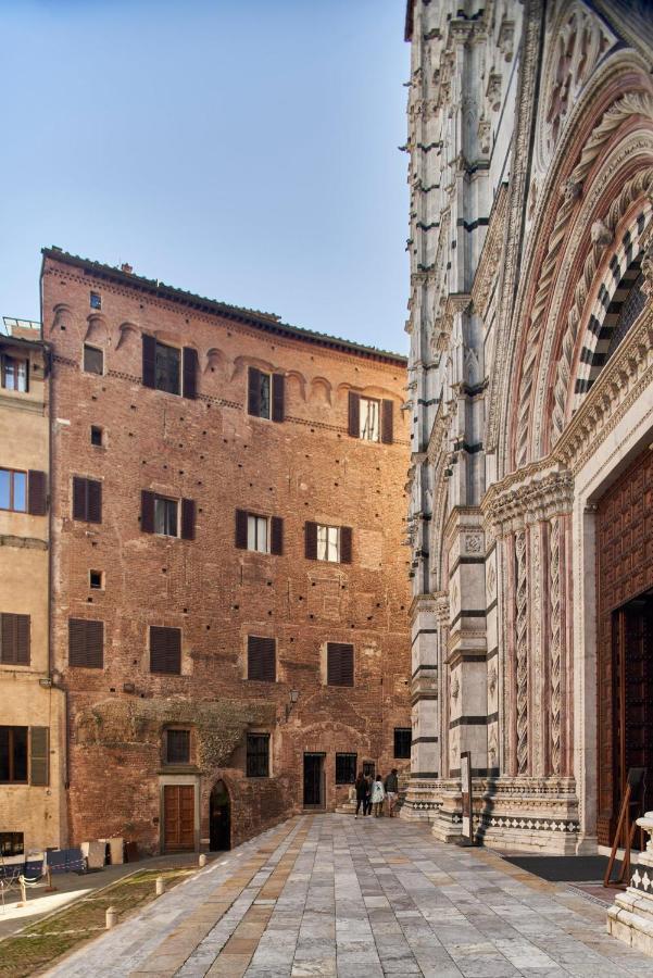 Palazzo Del Magnifico B&B Сиена Экстерьер фото