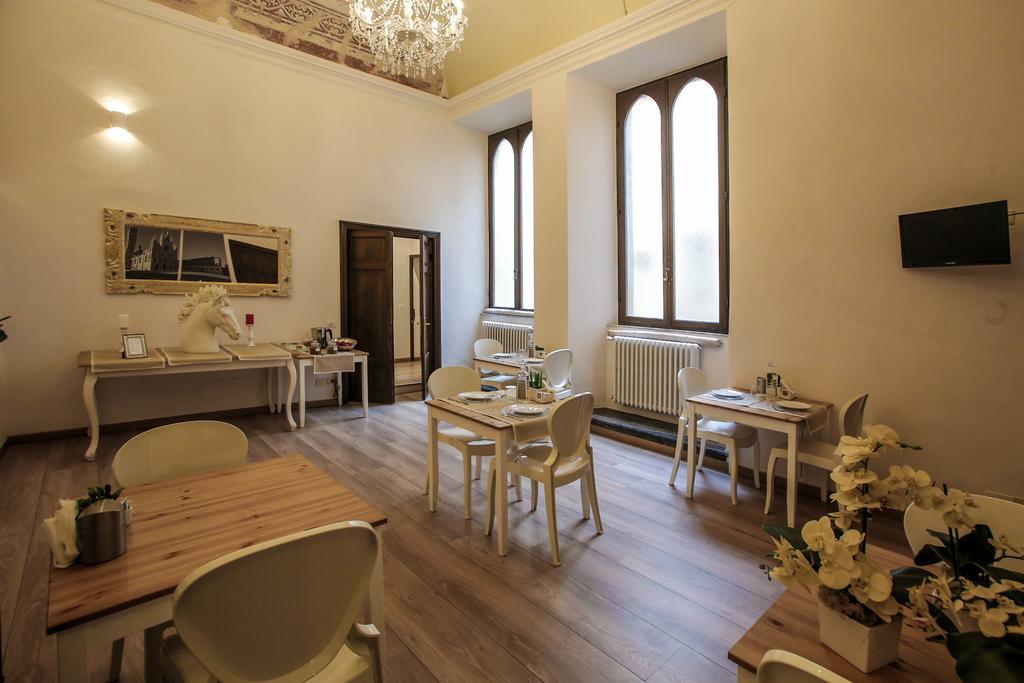 Palazzo Del Magnifico B&B Сиена Экстерьер фото